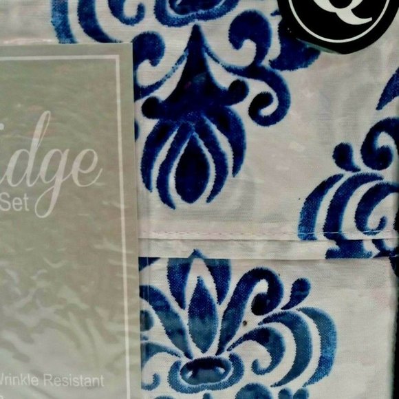 Queen Size Sheet Set - Picture 5 of 5